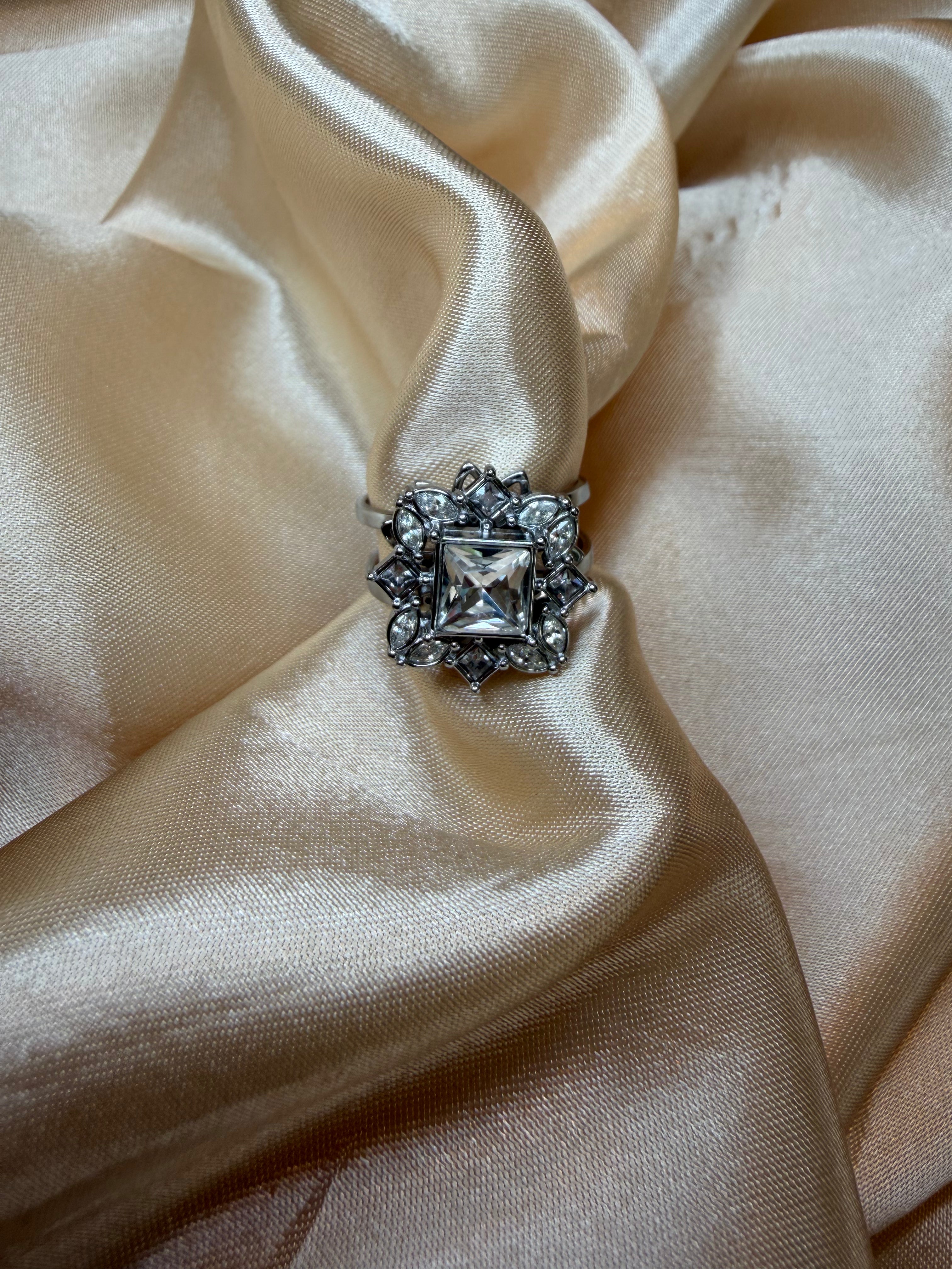 Bague anti stress Étoile Mystique argentée