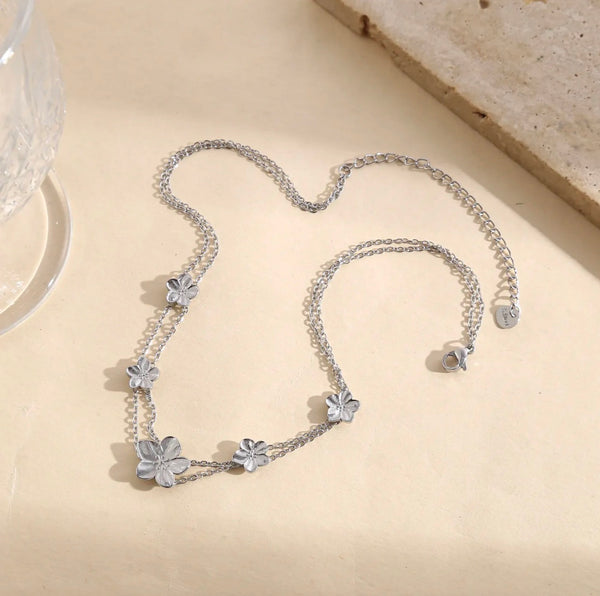 Collier Irina